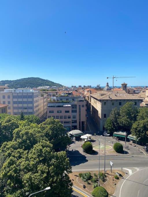 Matteotti28 Apartment Pesaro Exterior photo